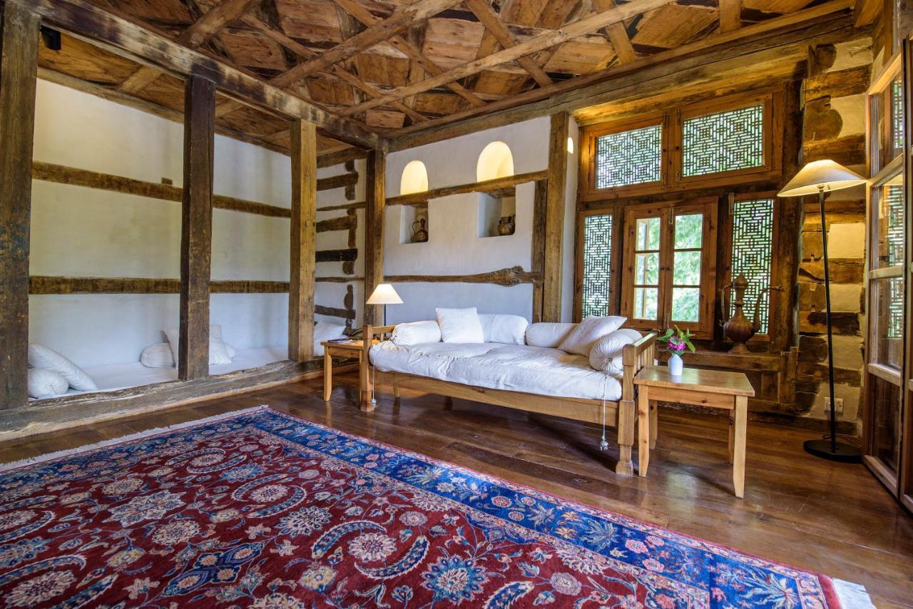 Serena Shigar Fort Exteriör bild