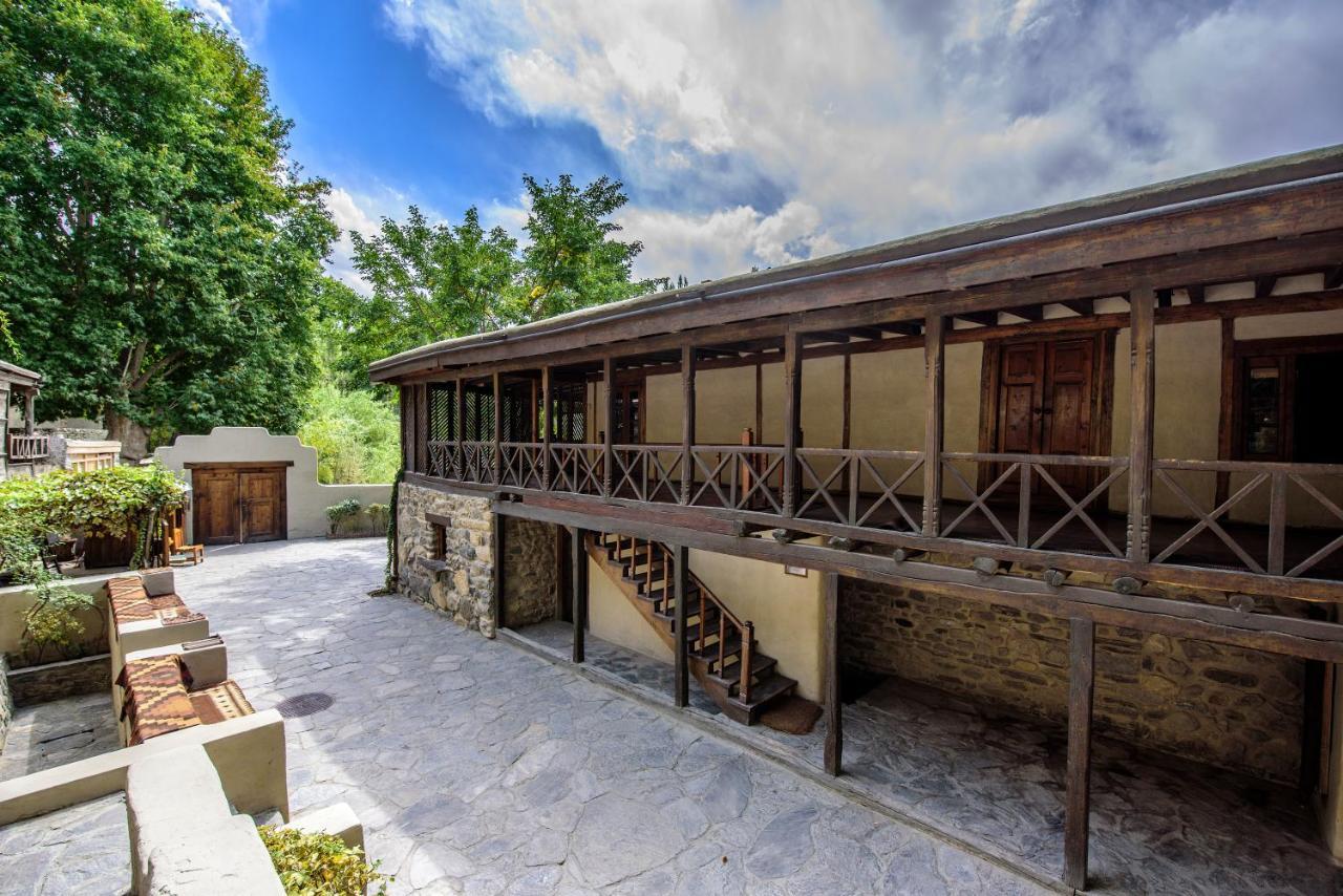 Serena Shigar Fort Exteriör bild