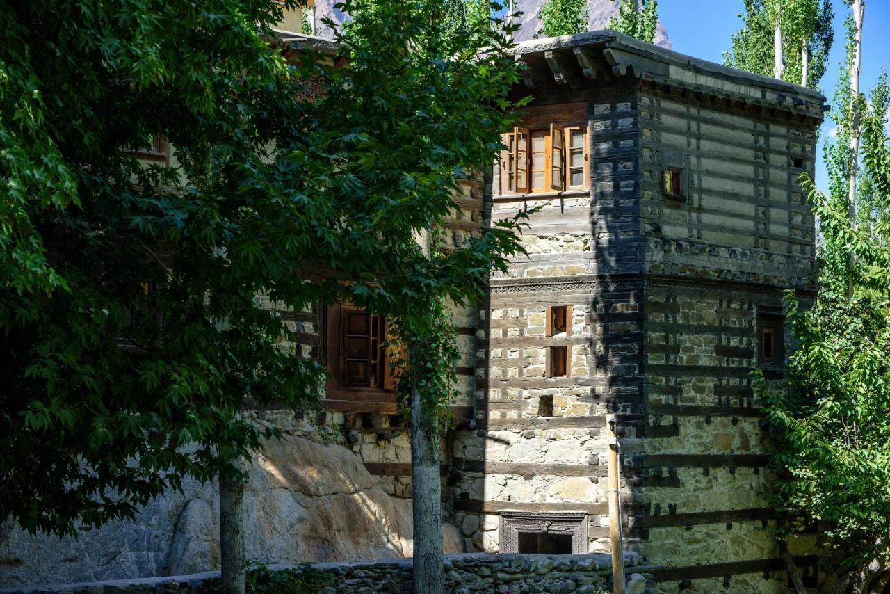 Serena Shigar Fort Exteriör bild